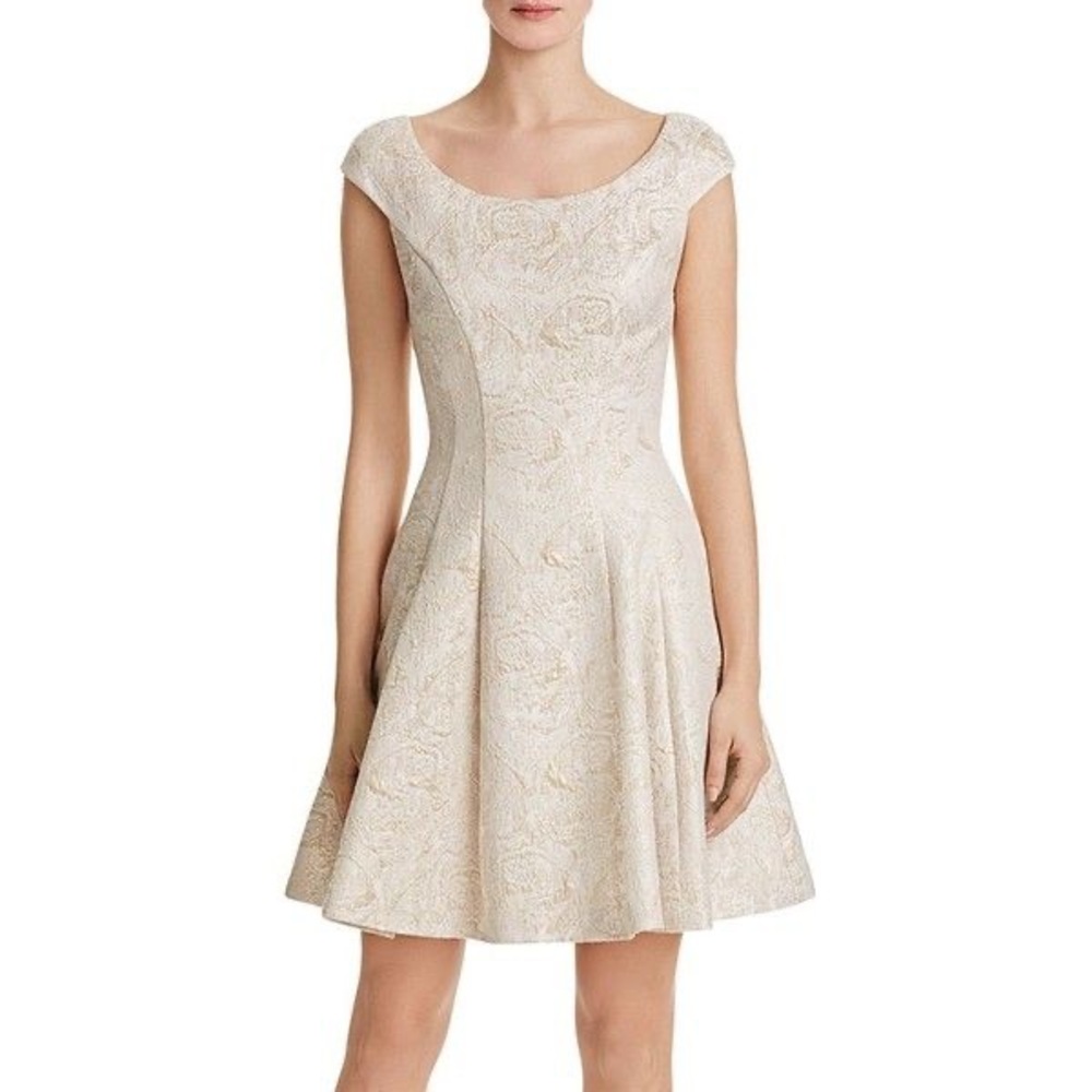 BETSEY JOHNSON Metallic Detail Fit And Flare Dress Size 4